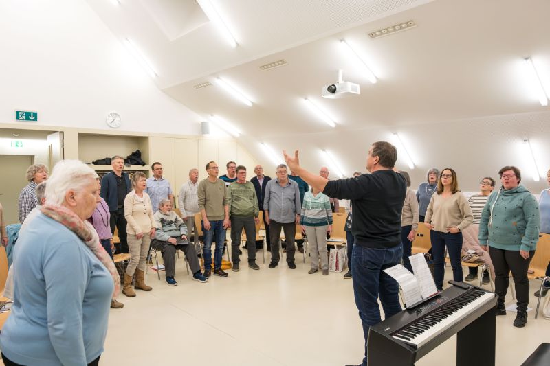 03_Chorprobe_Gemischter_Chor_Safnern_dab.jpg